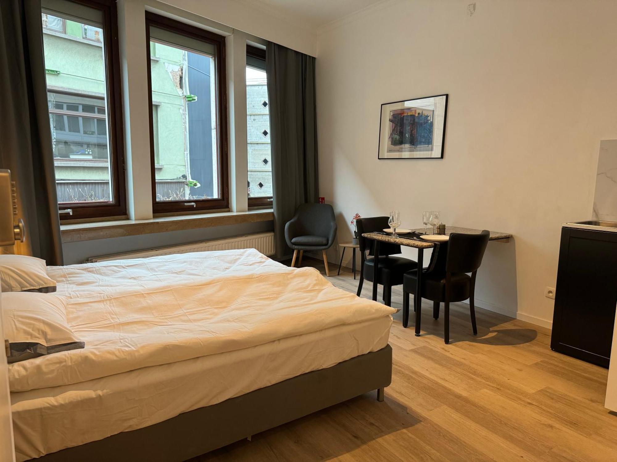 Loft With Big Terrace City Center Meir Antwerp Exterior photo